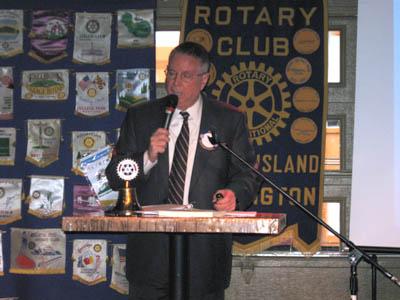 Mike Heavey Tells Amanda Knox Story to Vashon Rotary 